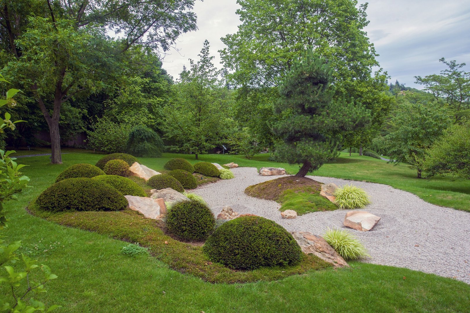 Japanese rock garden in Botaniccal garden of Prague - amazing summer