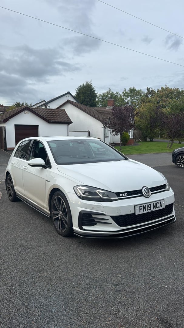 VW Golf MK7 TDI Front Splitter v.2