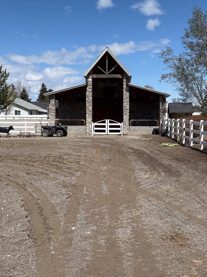 Garden entrance gate