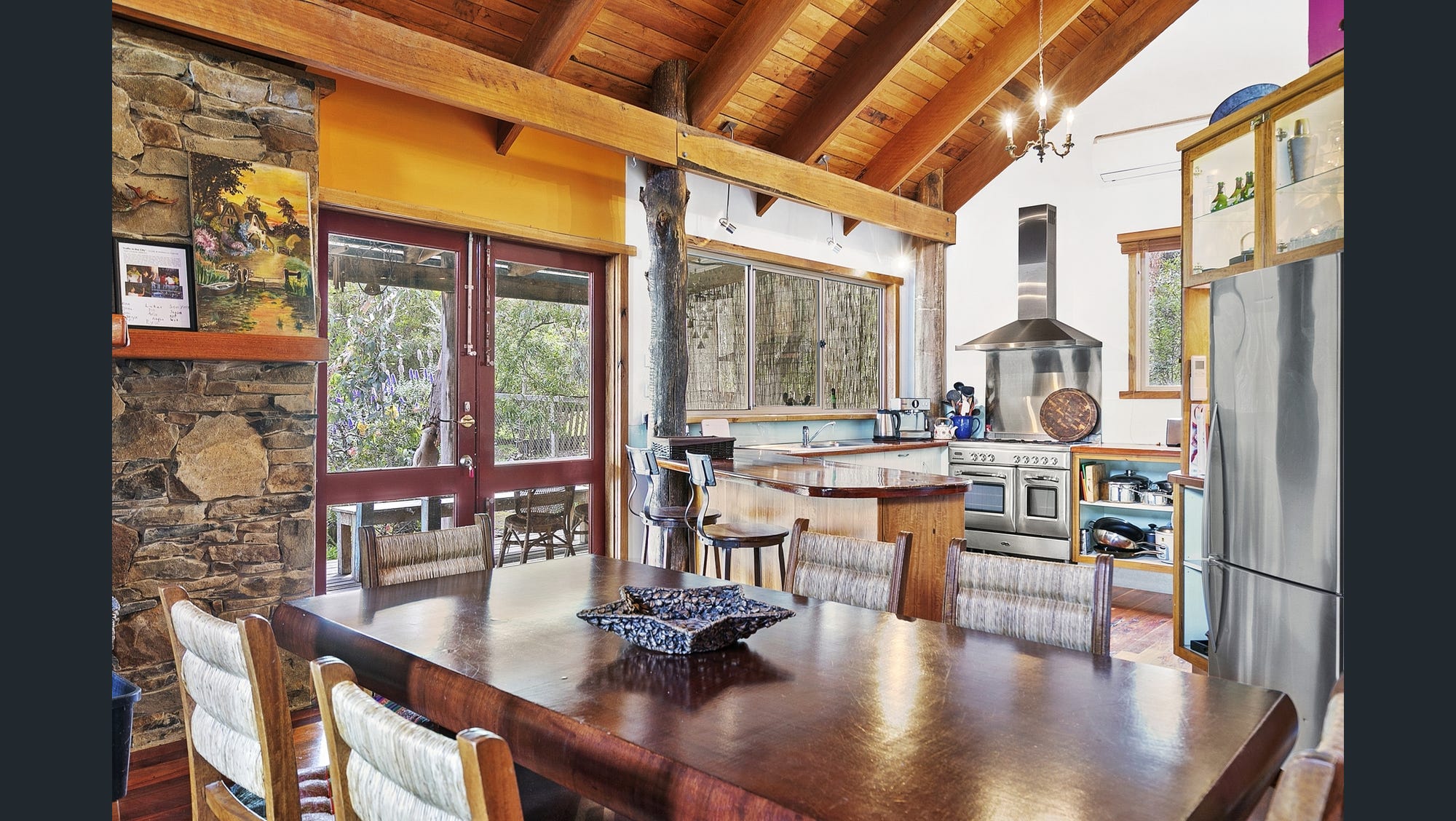 Before: Family room before Quality Painting Group transformation