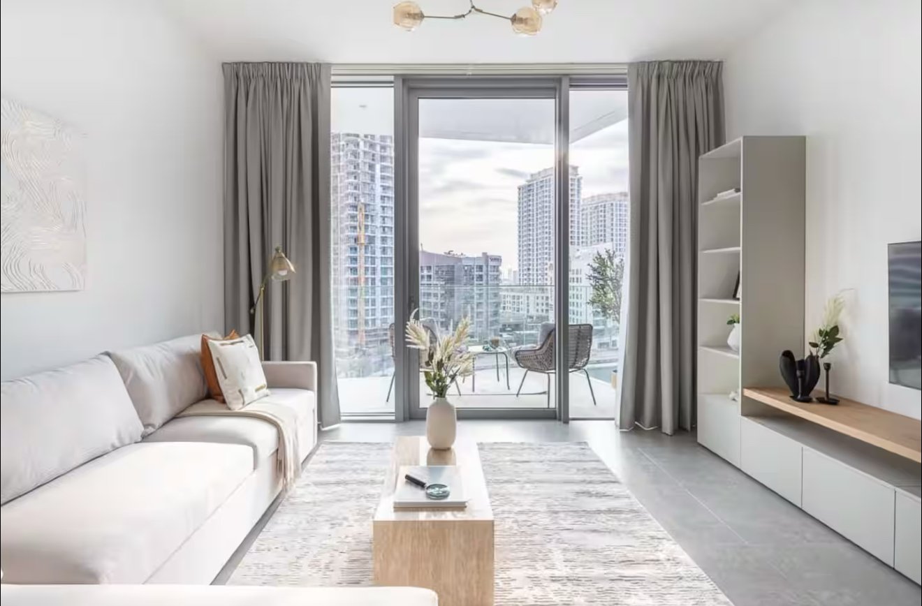 Mimi's Apartments bedroom