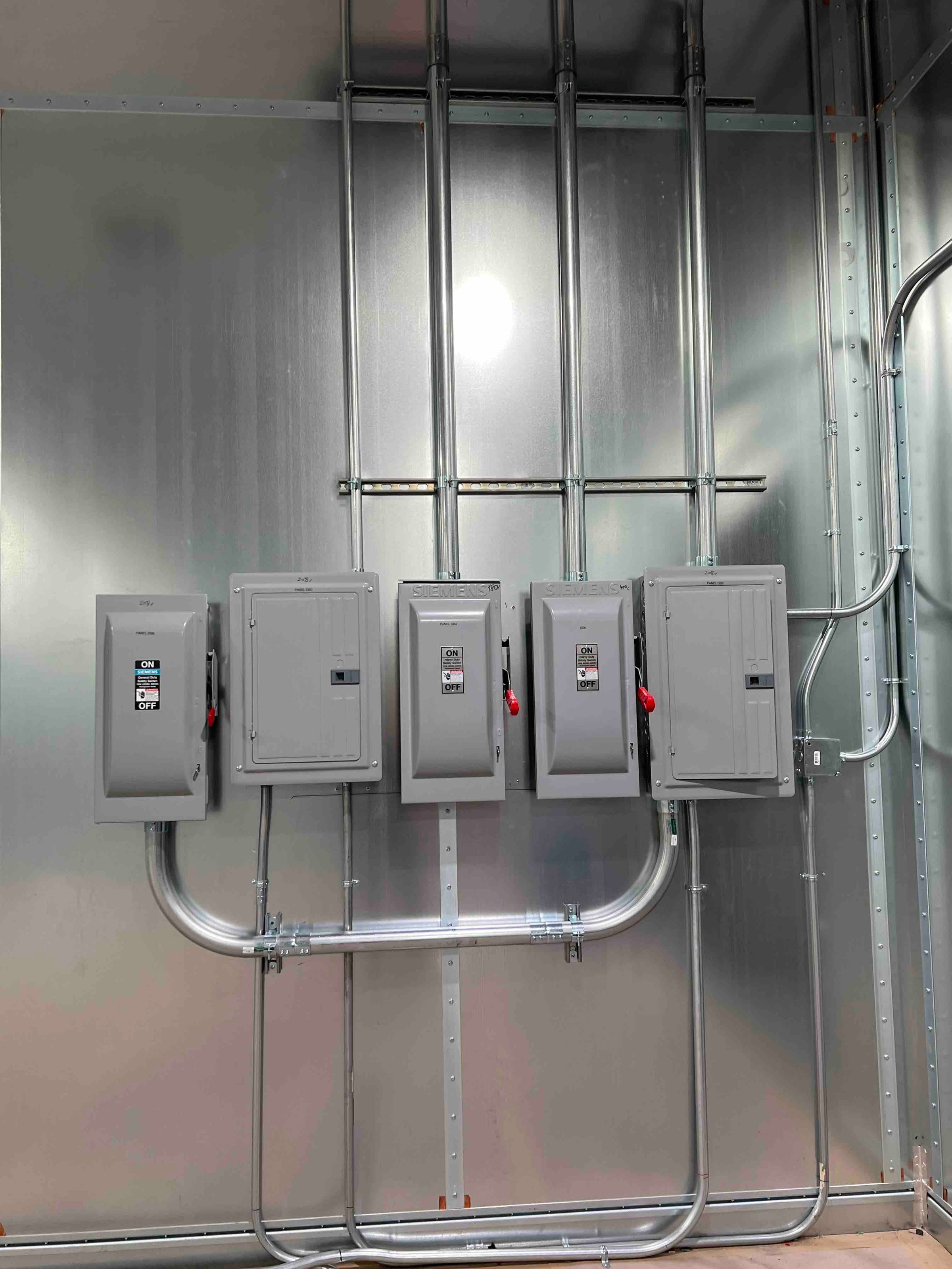 Warehouse industrial new installation - Image 22