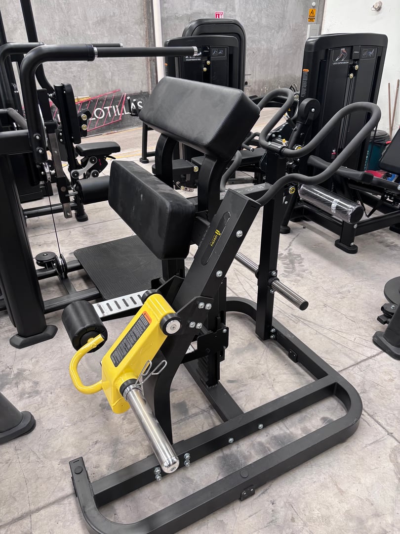 Femoral Parado Peso Libre