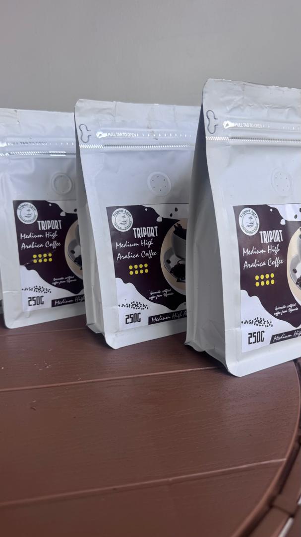Triport Medium-High Arabica Coffee Powder in black packaging