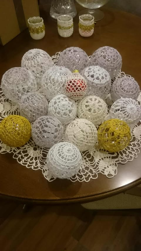 Ozdoba choinkowa szydełkowa