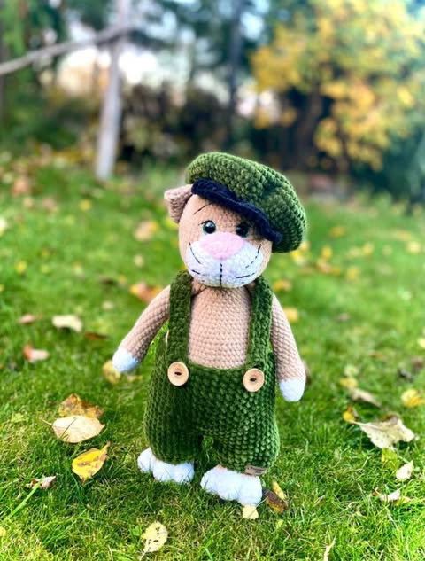 Maskotka szydełkowa