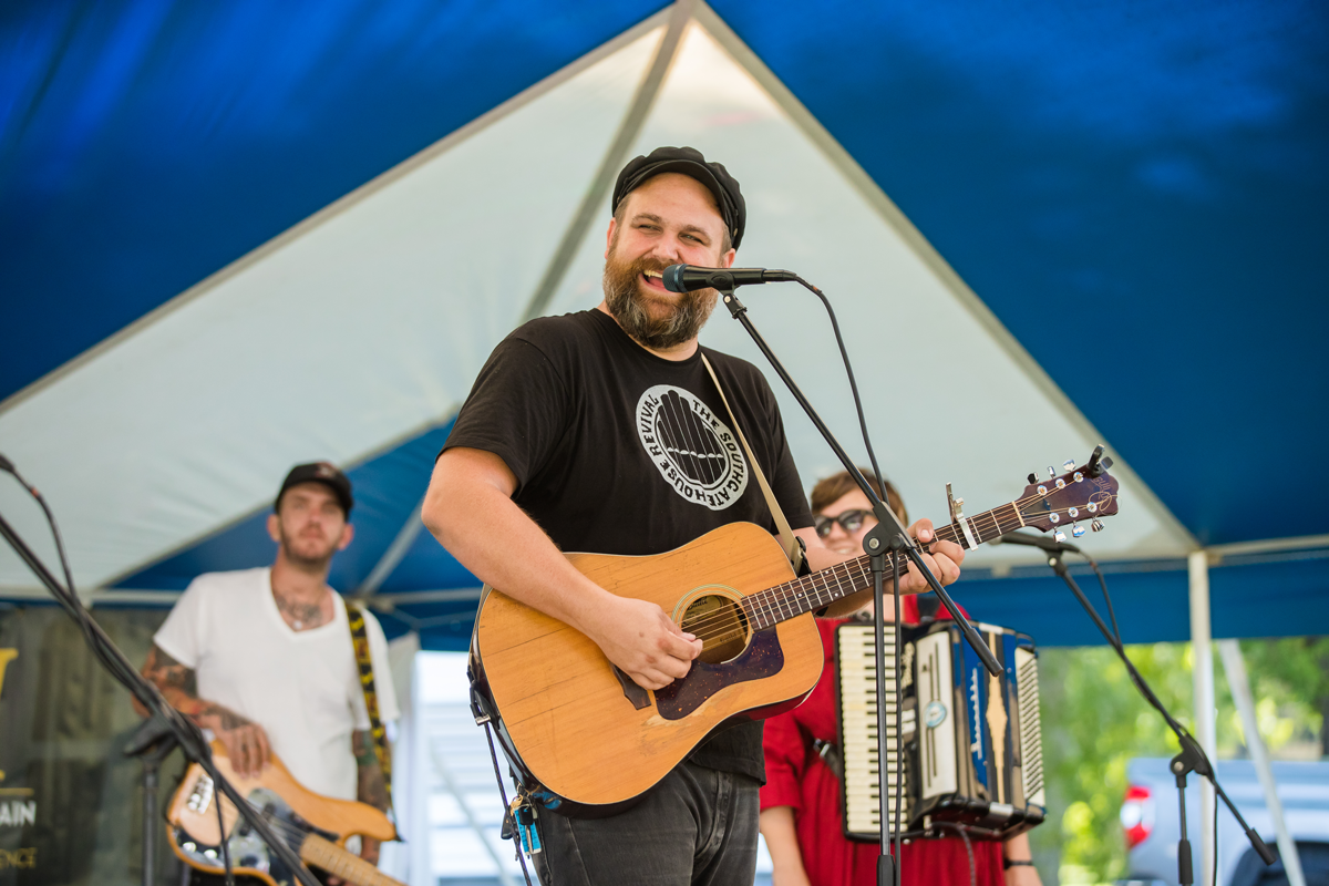 Live Music - 6'10 Band 2022