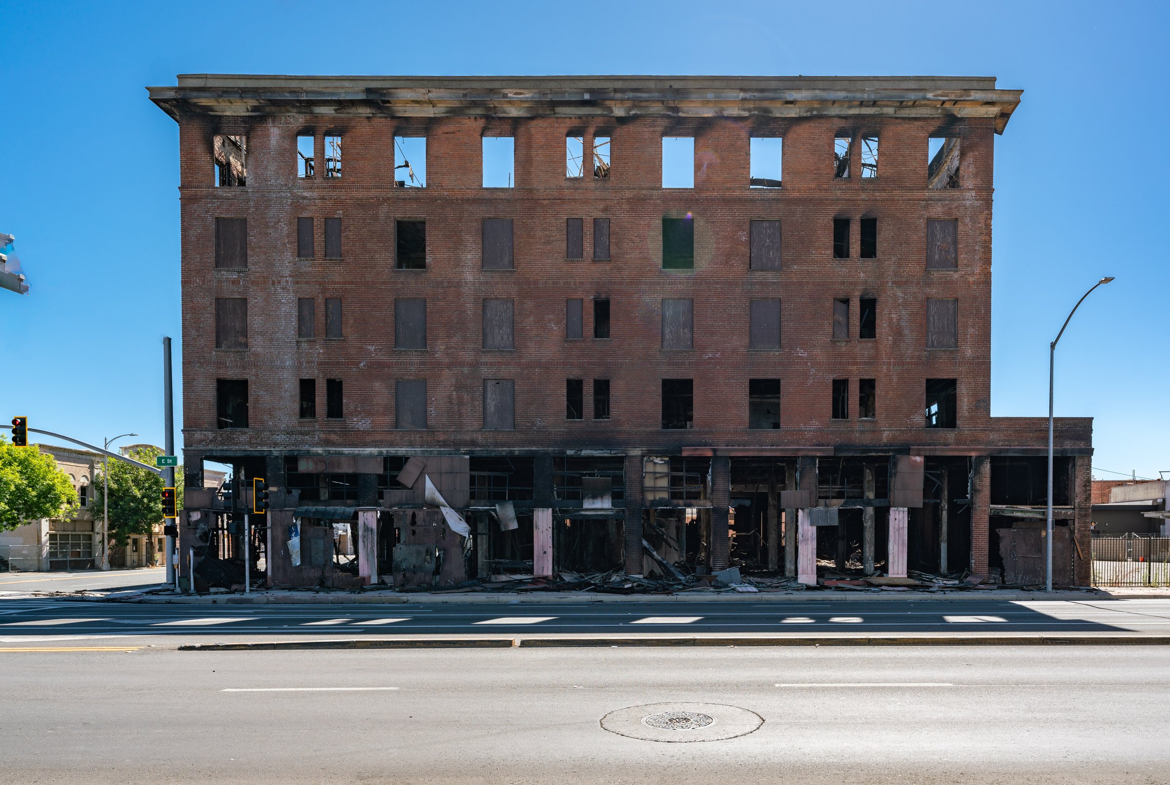 Fire started by homeless trespassing and starting fires inside historic Marysville Hotel.