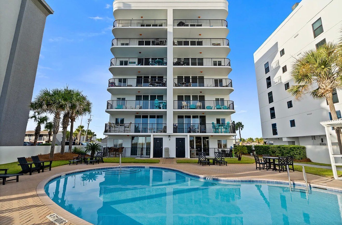 Beachfront Pool at Seahorse Beach Rentals