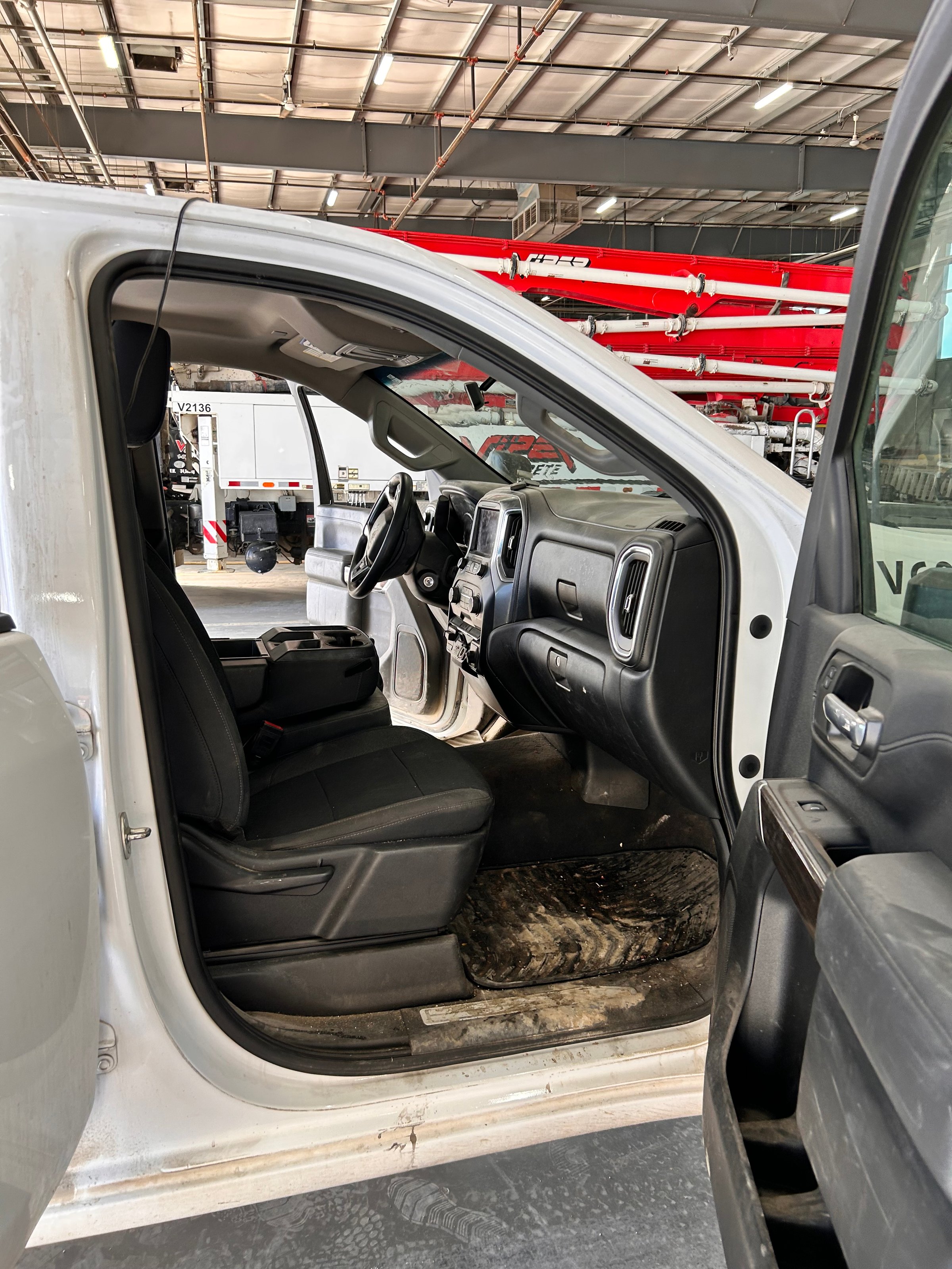 Before mobile car detailing Calgary service