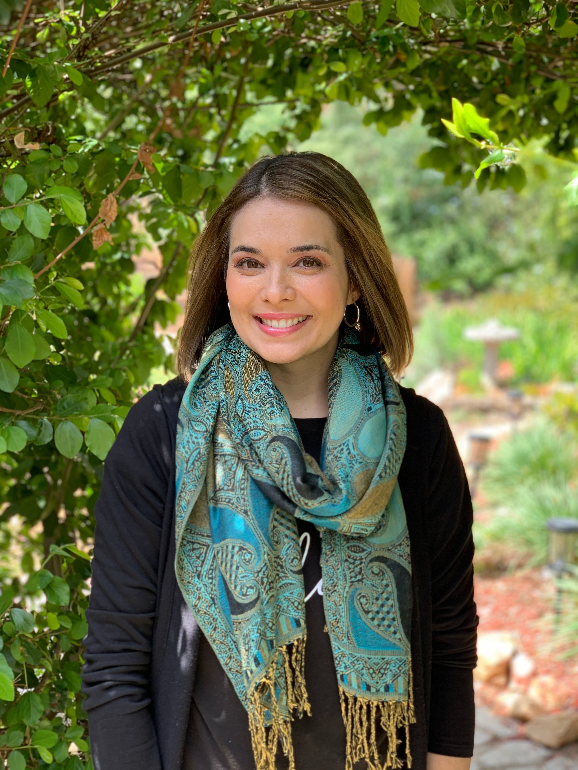 Professional therapist Erika M. Hernández