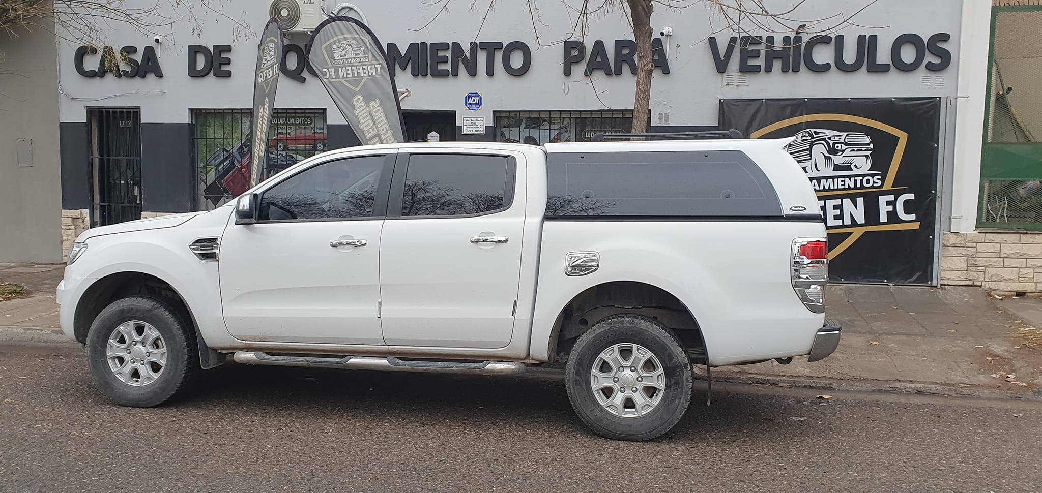 Cúpula instalada en Ford Ranger