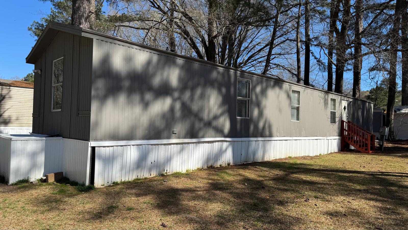 Mobile home bathroom