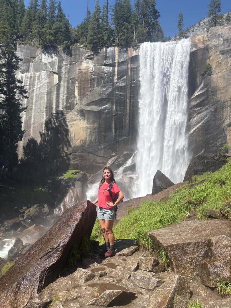 Paisaje de senderismo en Yosemite