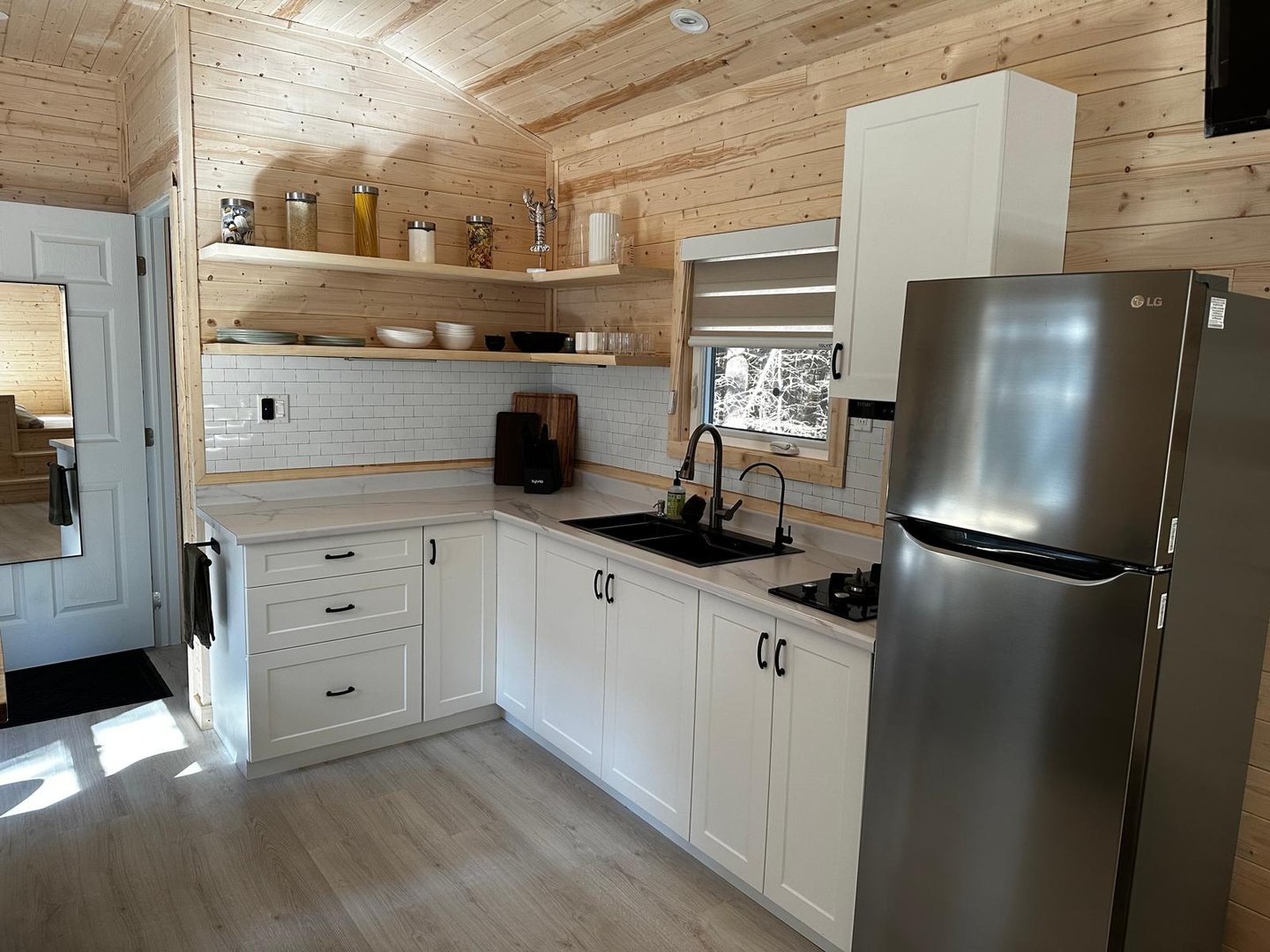 Canadian cabin detail