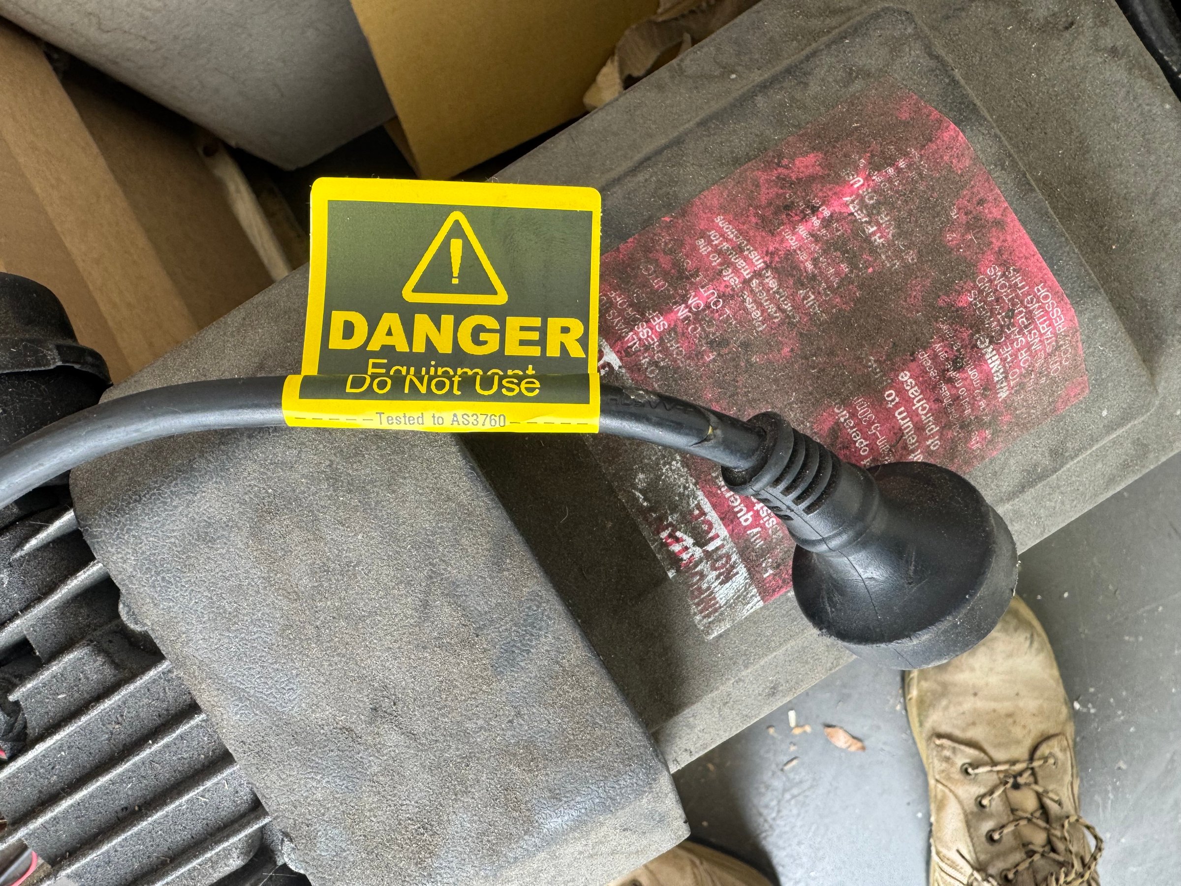 Test and tag equipment and testing process