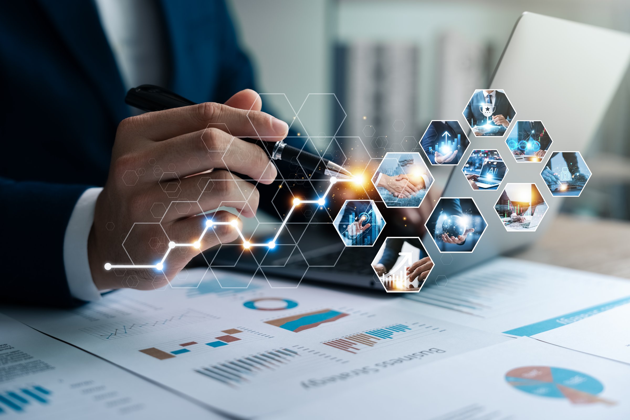Global Business and Economic Growth, Financial and Banking Data Analysis, Profitability Goals and Strategies, Stock Market Analysis, Investment Decision Making, AI Technology for Business.
