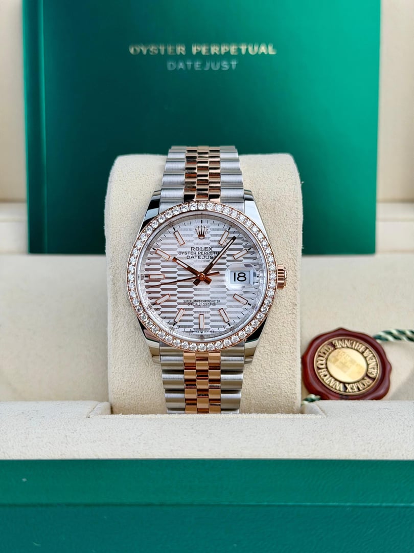 Rolex Datejust 36mm Silver Motif Diamond Bezel