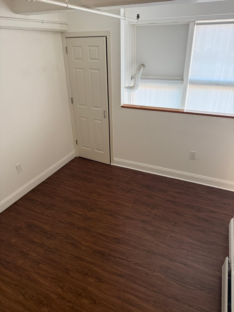 15 Park St #201 - View