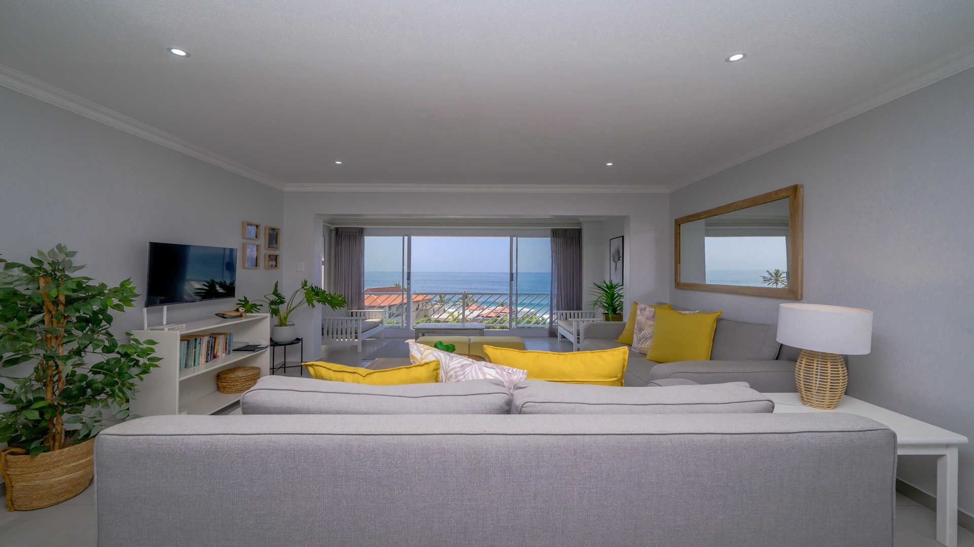 Beacon 10 Ocean Views