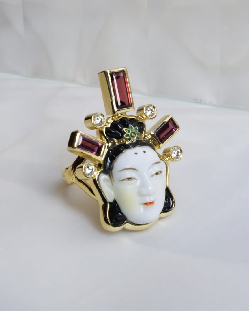 Anel Beleza - Benzaiten - Prata ouro 18k diamantes safiras