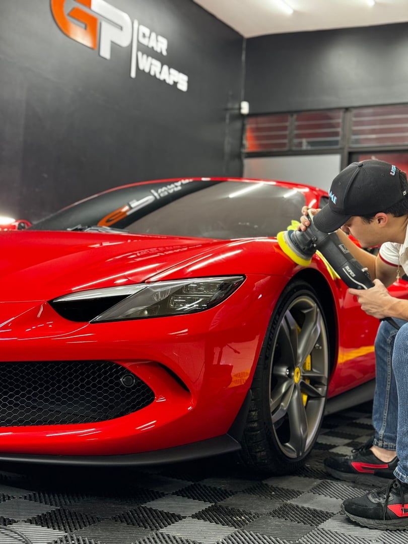 Vehículo con protección PPF profesional - GARAGE PRO