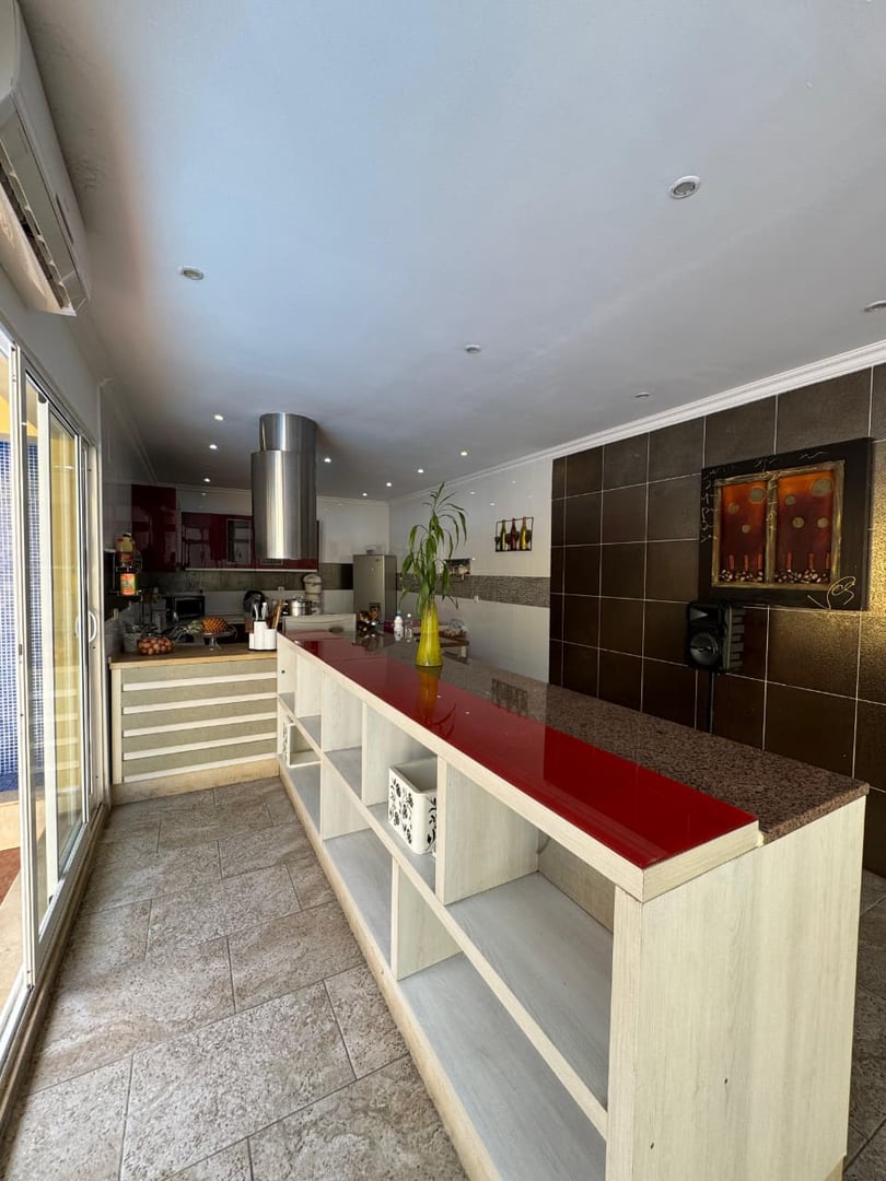 Vivenda V4 - Condomínio Jardim de Rosas