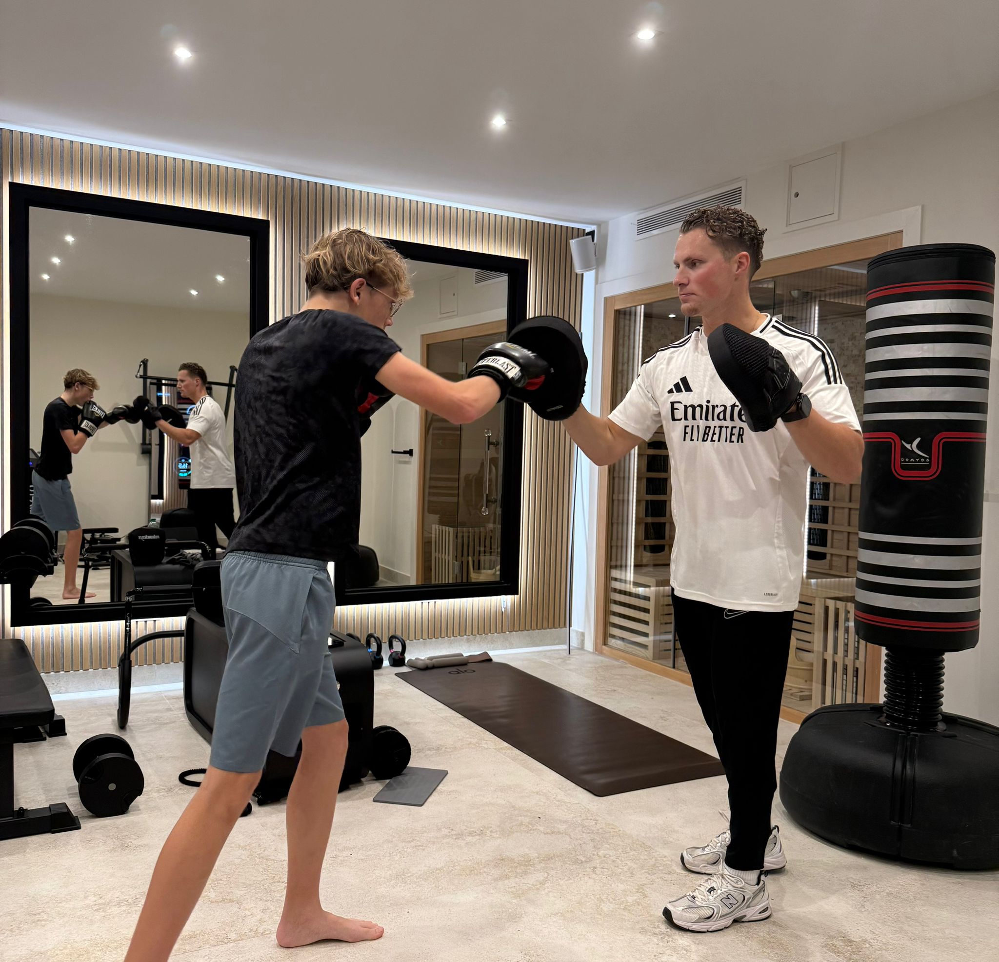 Chris Wagner boxing training session