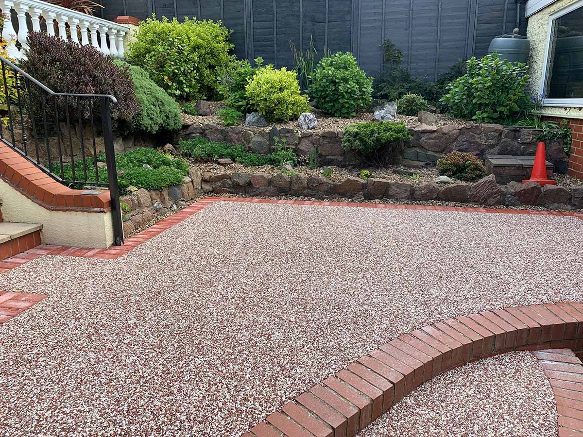 Resin bound driveway installation