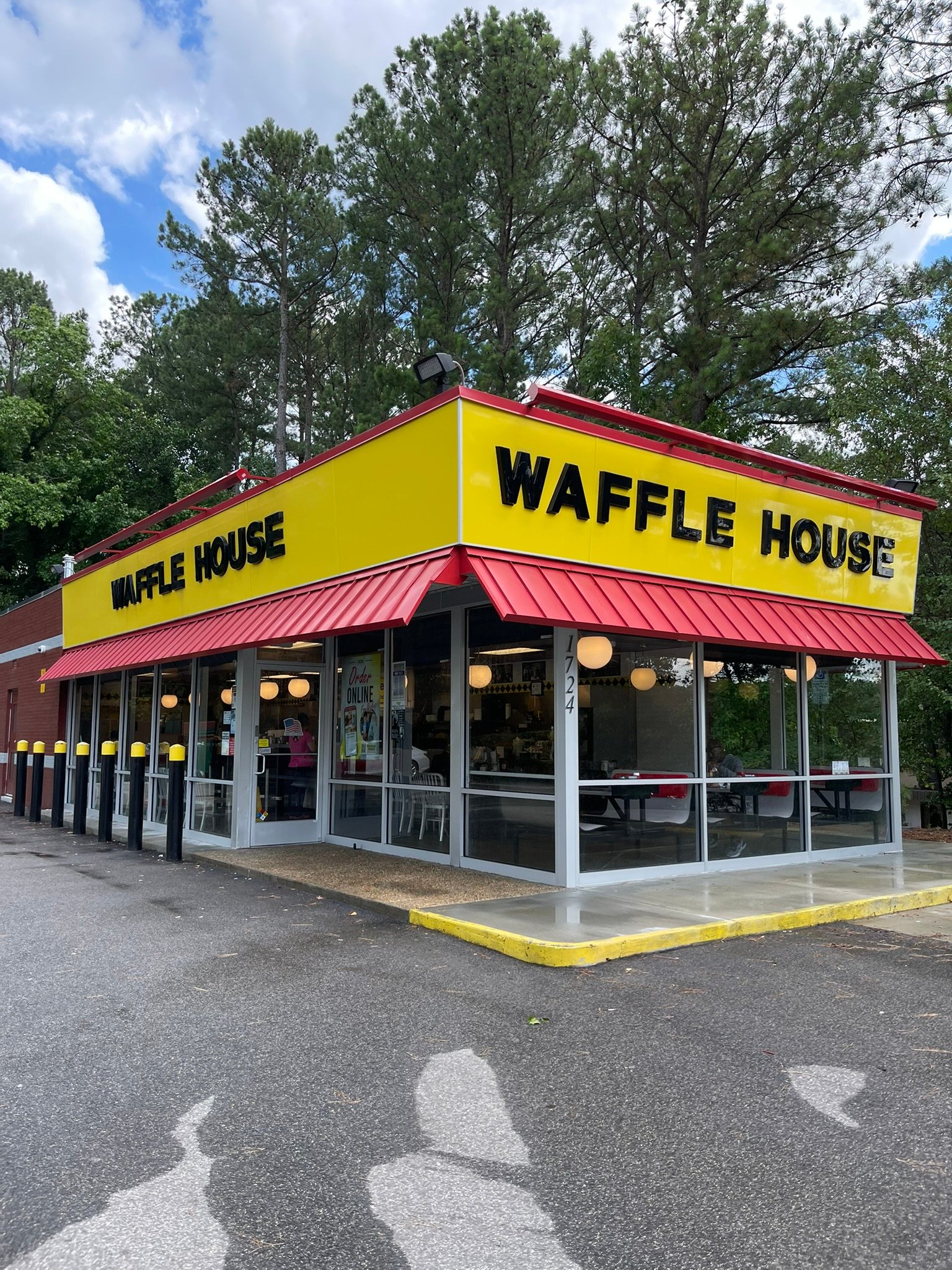 Commercial pressure washing