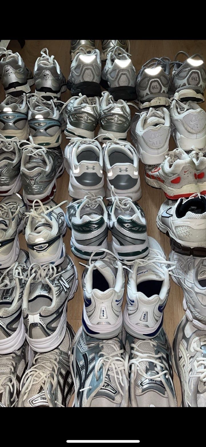 Extreme schoenreiniging transformatie - voor en na resultaat