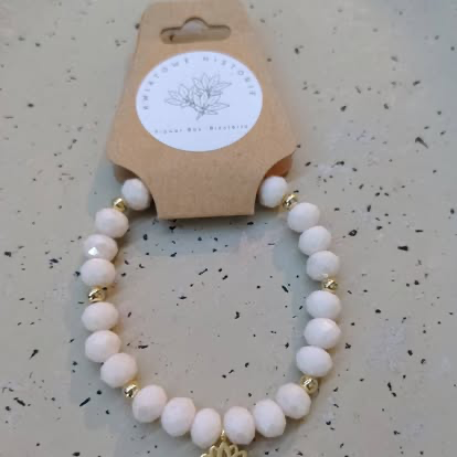 Bransoletki z koralików