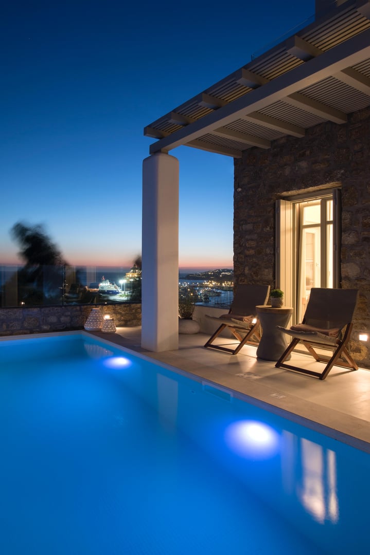 Villa Vibe pool area