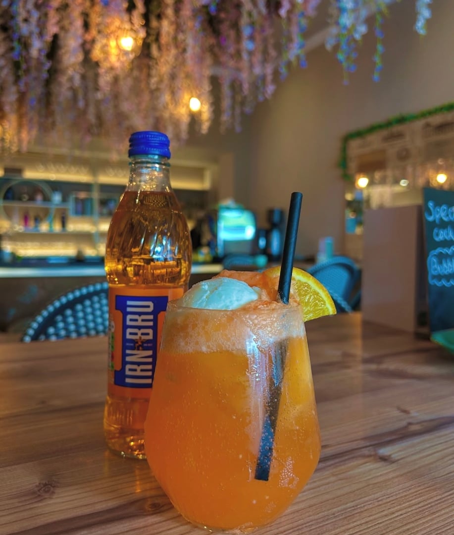 Pergola Wine Bar dining experience