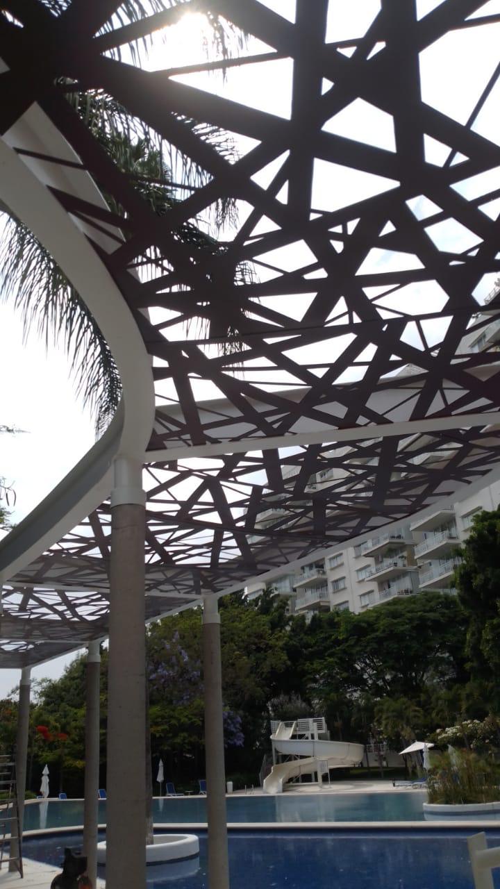Proyecto real de pérgola - Trabajo realizado por nuestro equipo