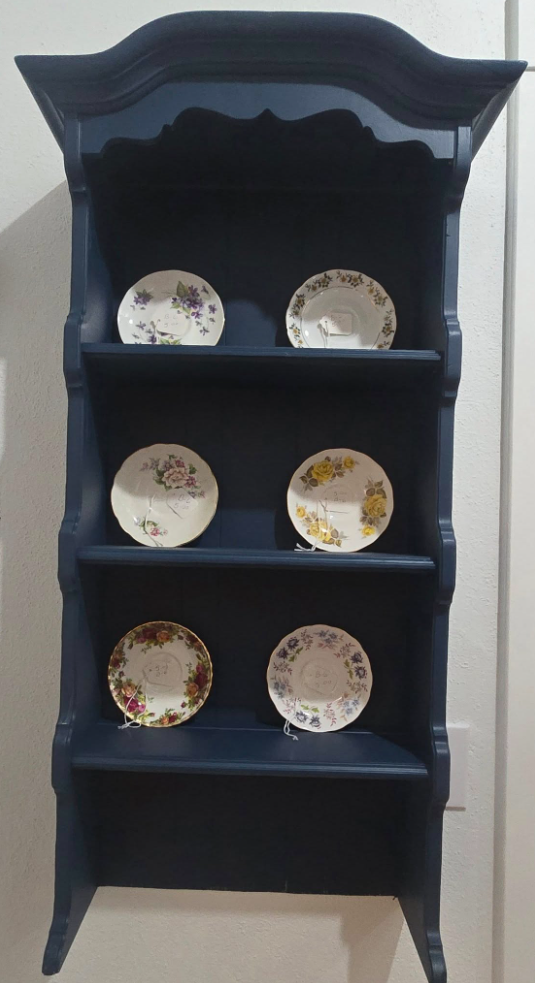 Store gallery showcase