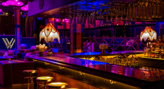 Bars et clubs nocturnes