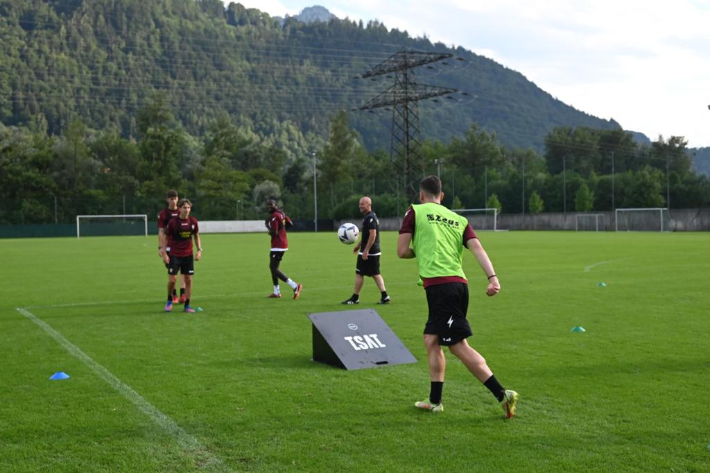 Salernitana - 1VS1