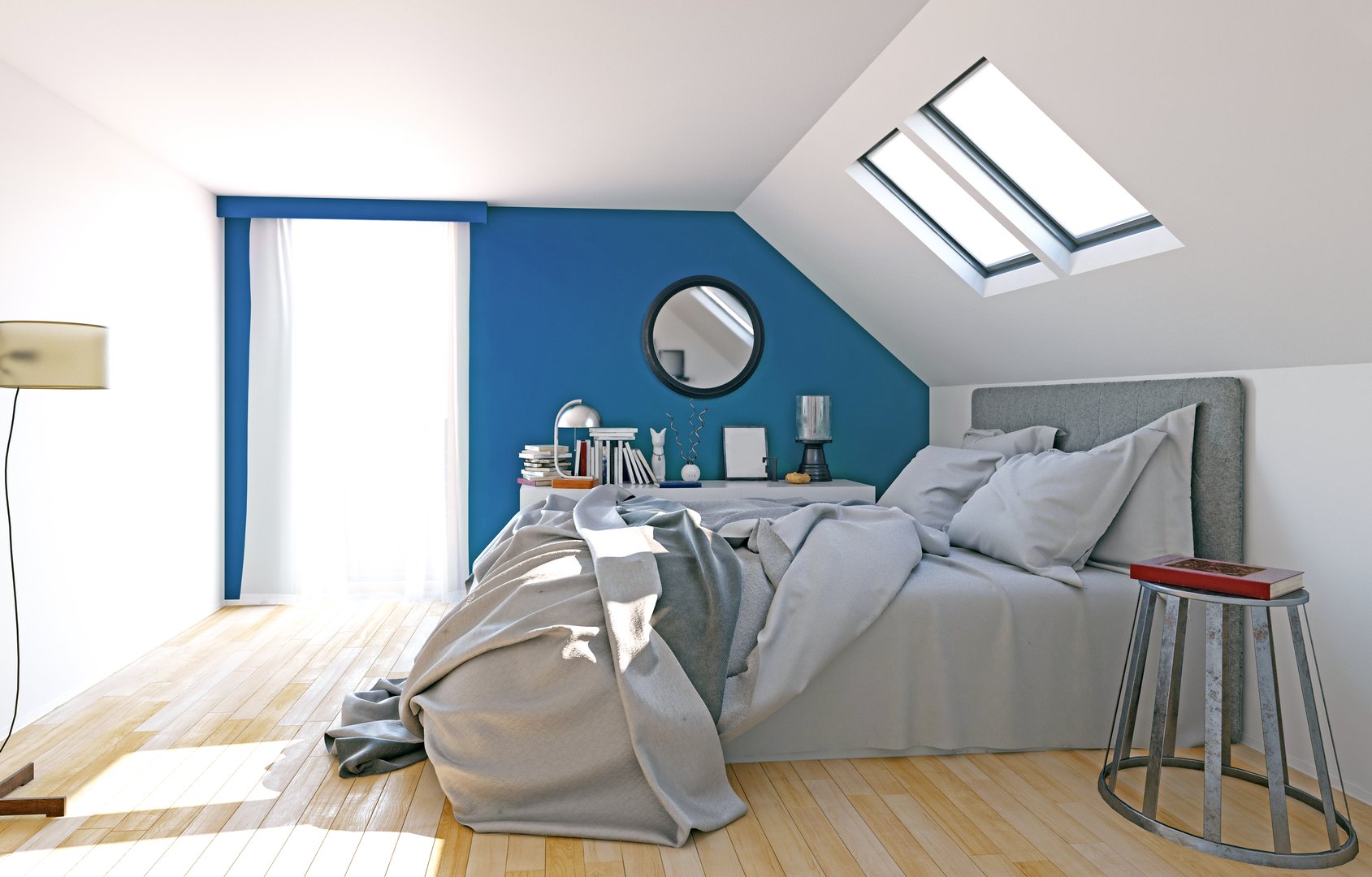 Slaapkamer met dakraam en zonwering - buitenzonwering voor optimale warmtewering tot 90%