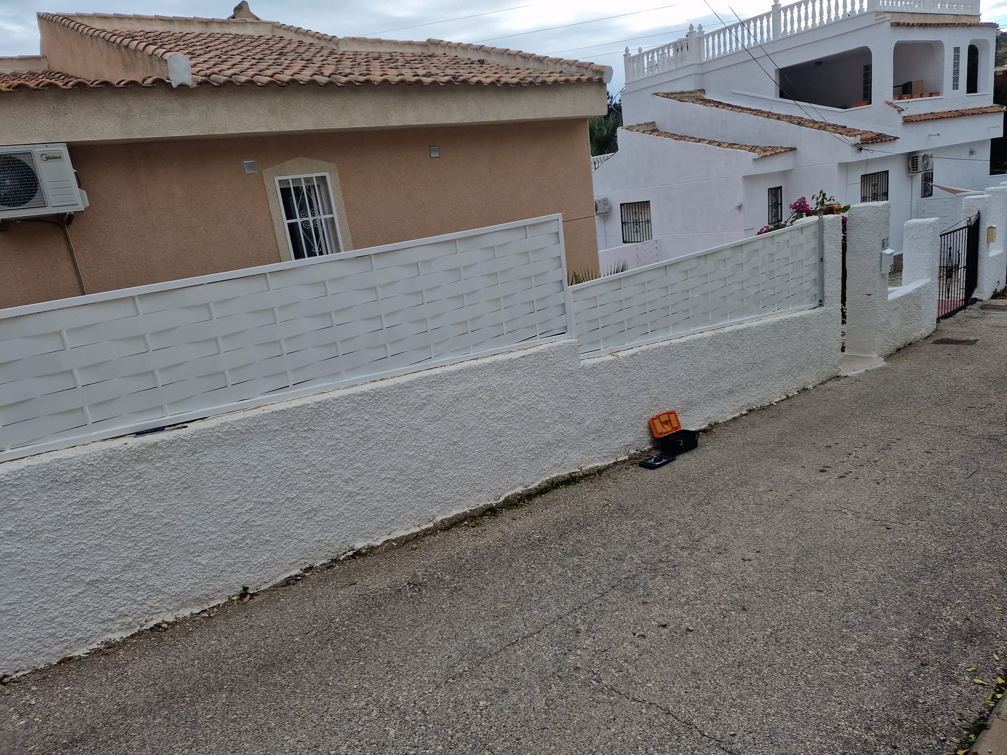 Metal fence installation view 2
