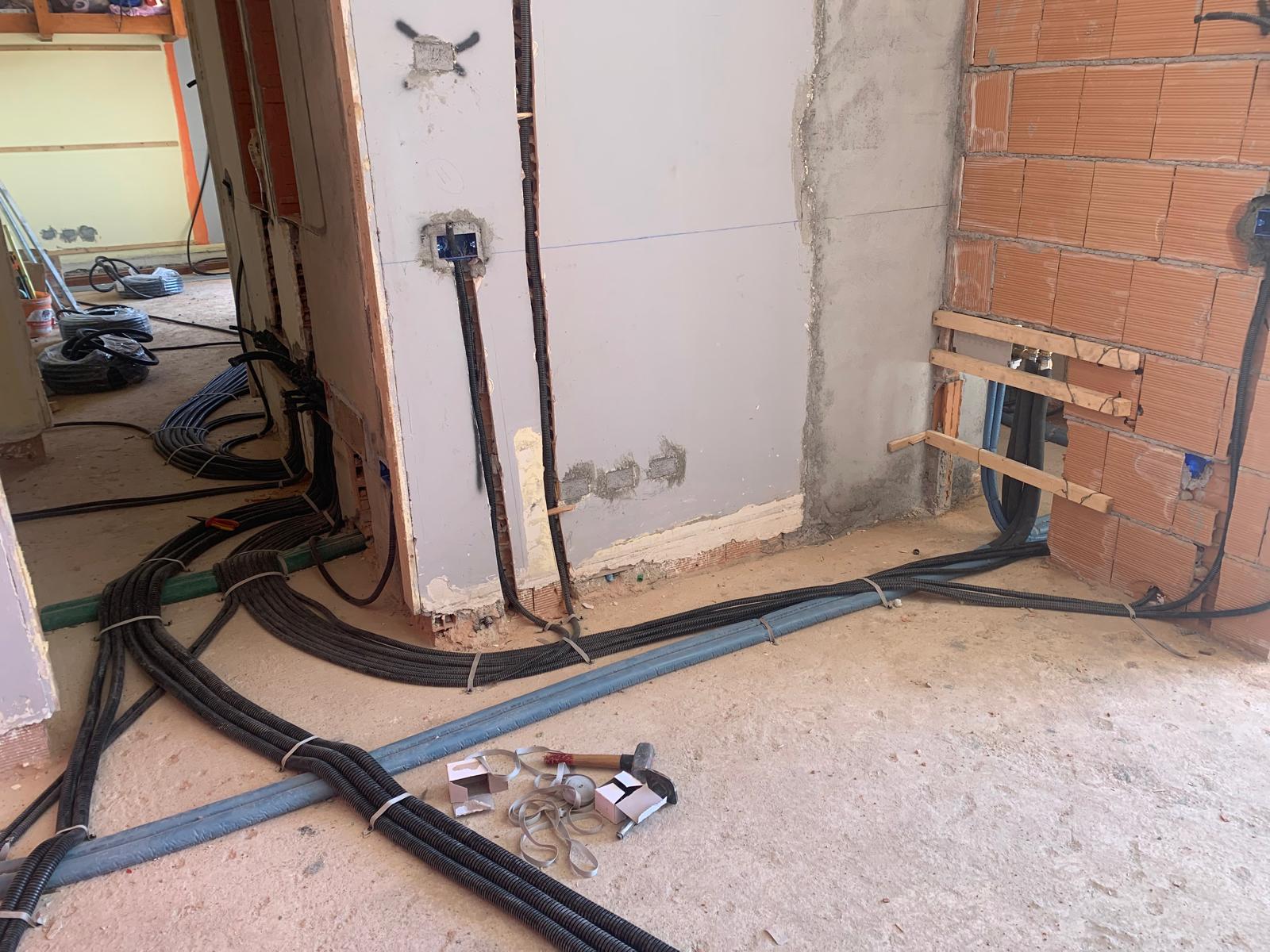 Lavori elettrici professionali