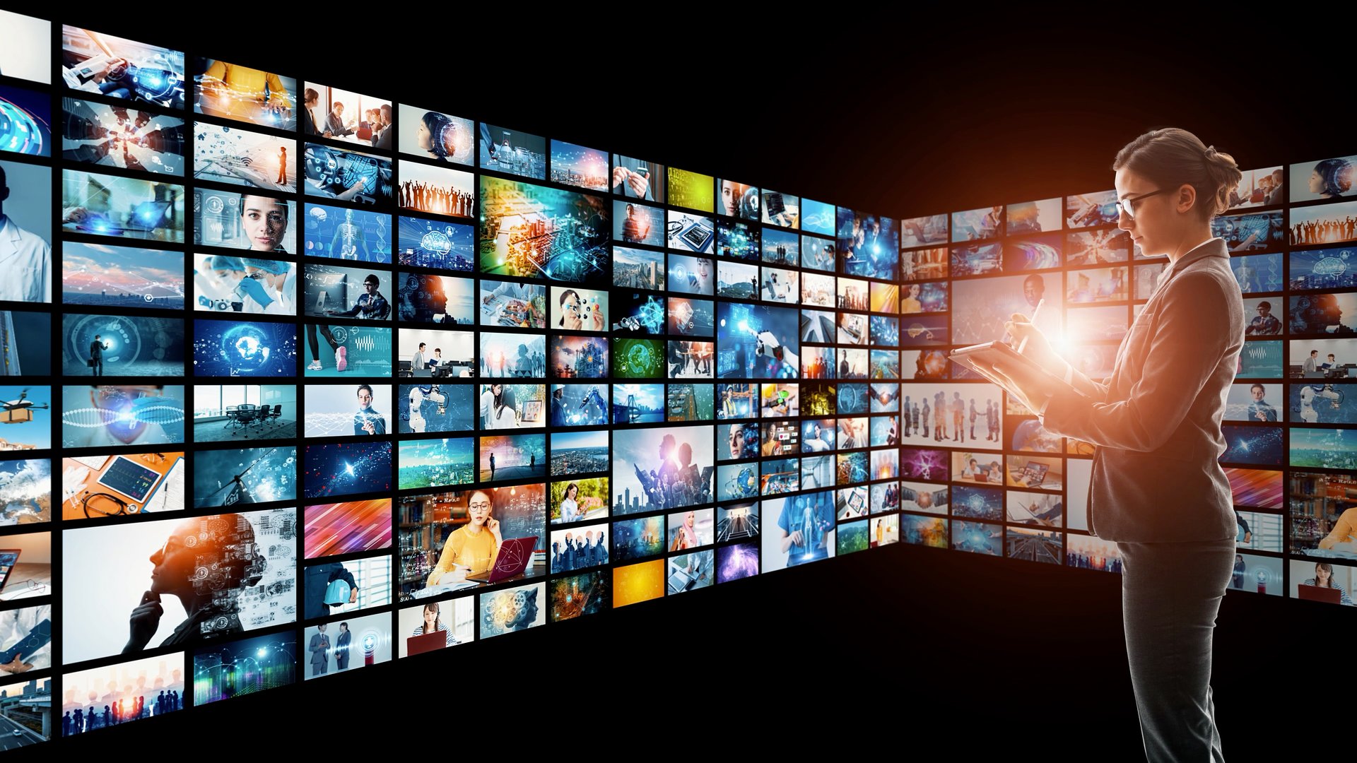 Visual contents concept. Social networking service. Streaming video. communication network.