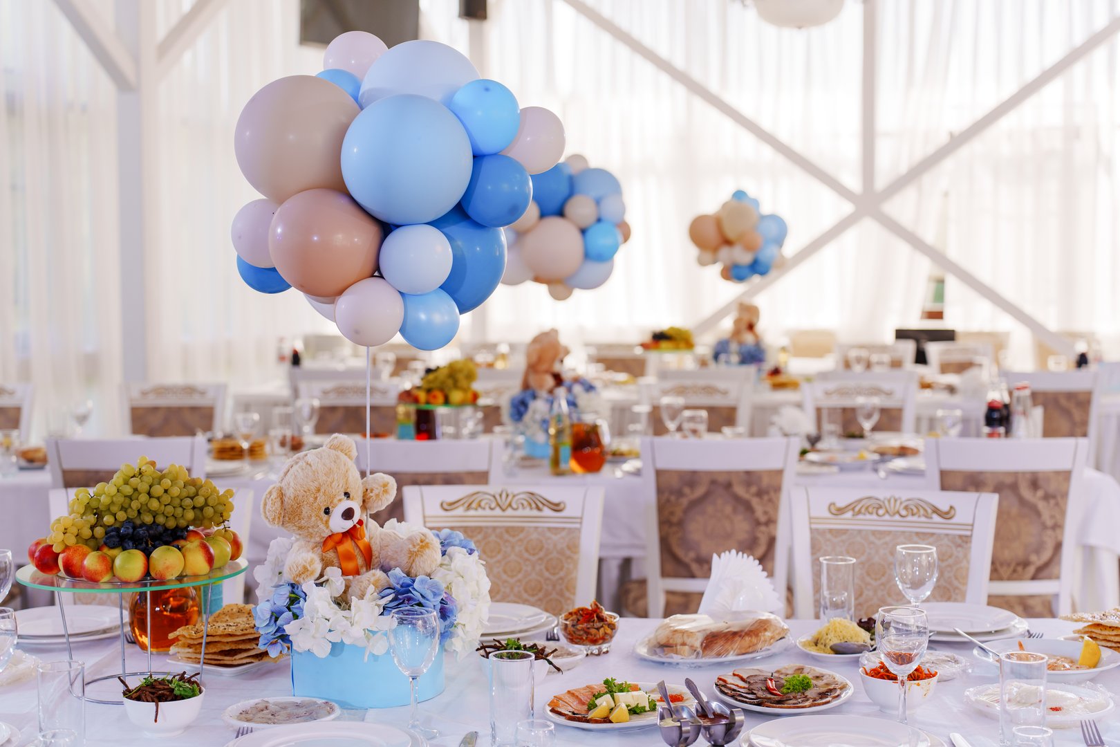 Children's party banquet hall decorations