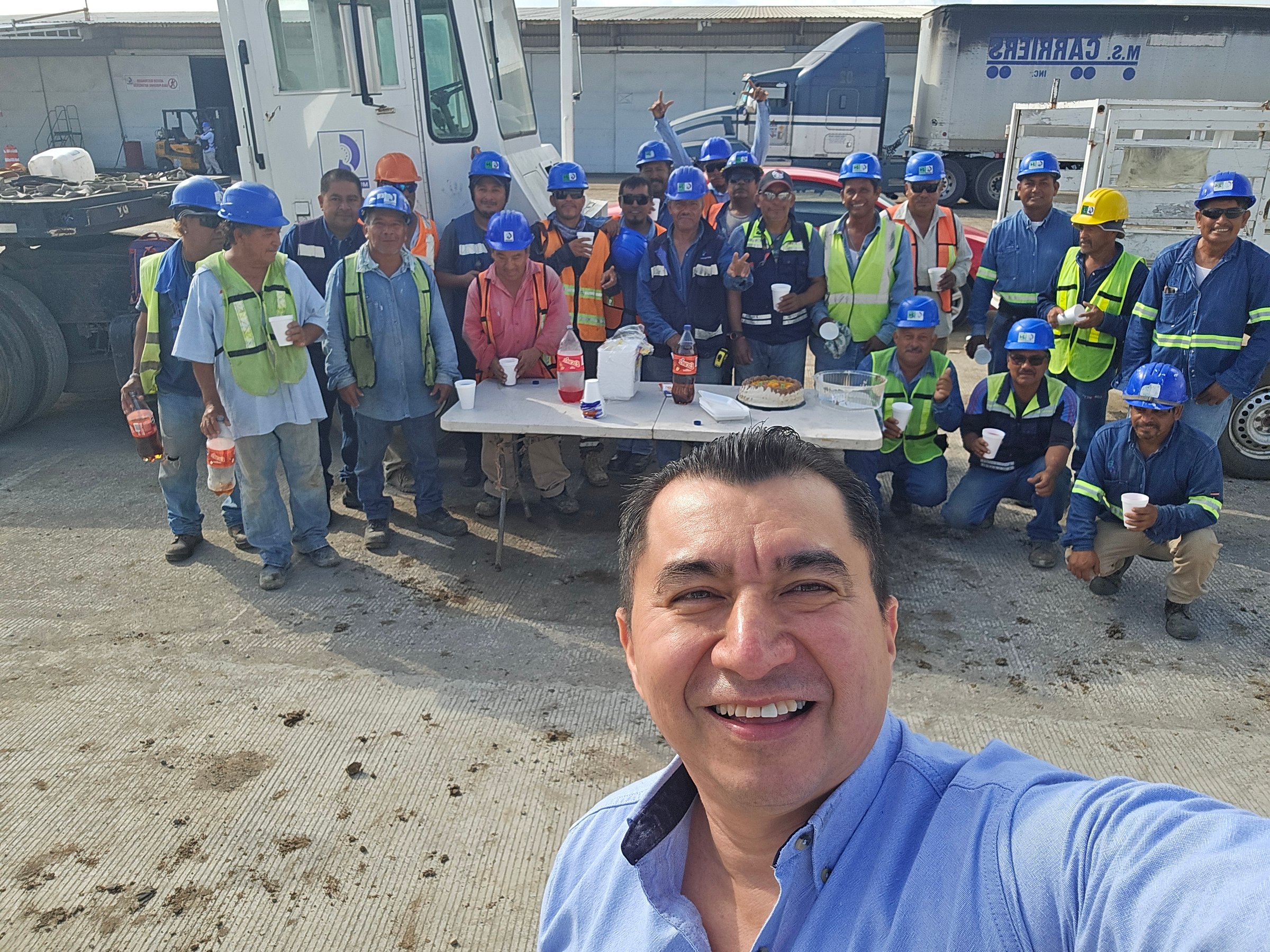 Hermilo Hernández en conferencia