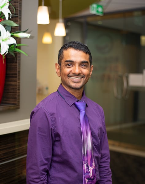 Dr. Suhas Tumkur - Principal Dentist specializing in cosmetic dentistry, dentures, dental implant restoration and laser dentistry