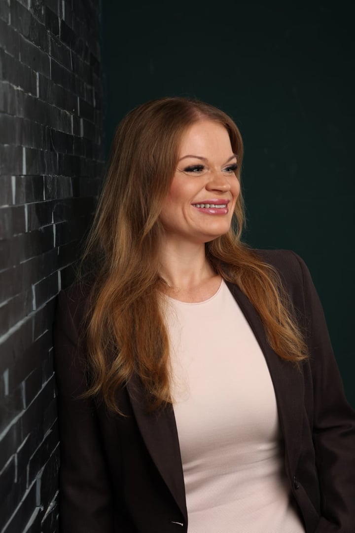 ElaGlow - Authentische Content Creatorin für gesunde Ernährung und Abnehmen