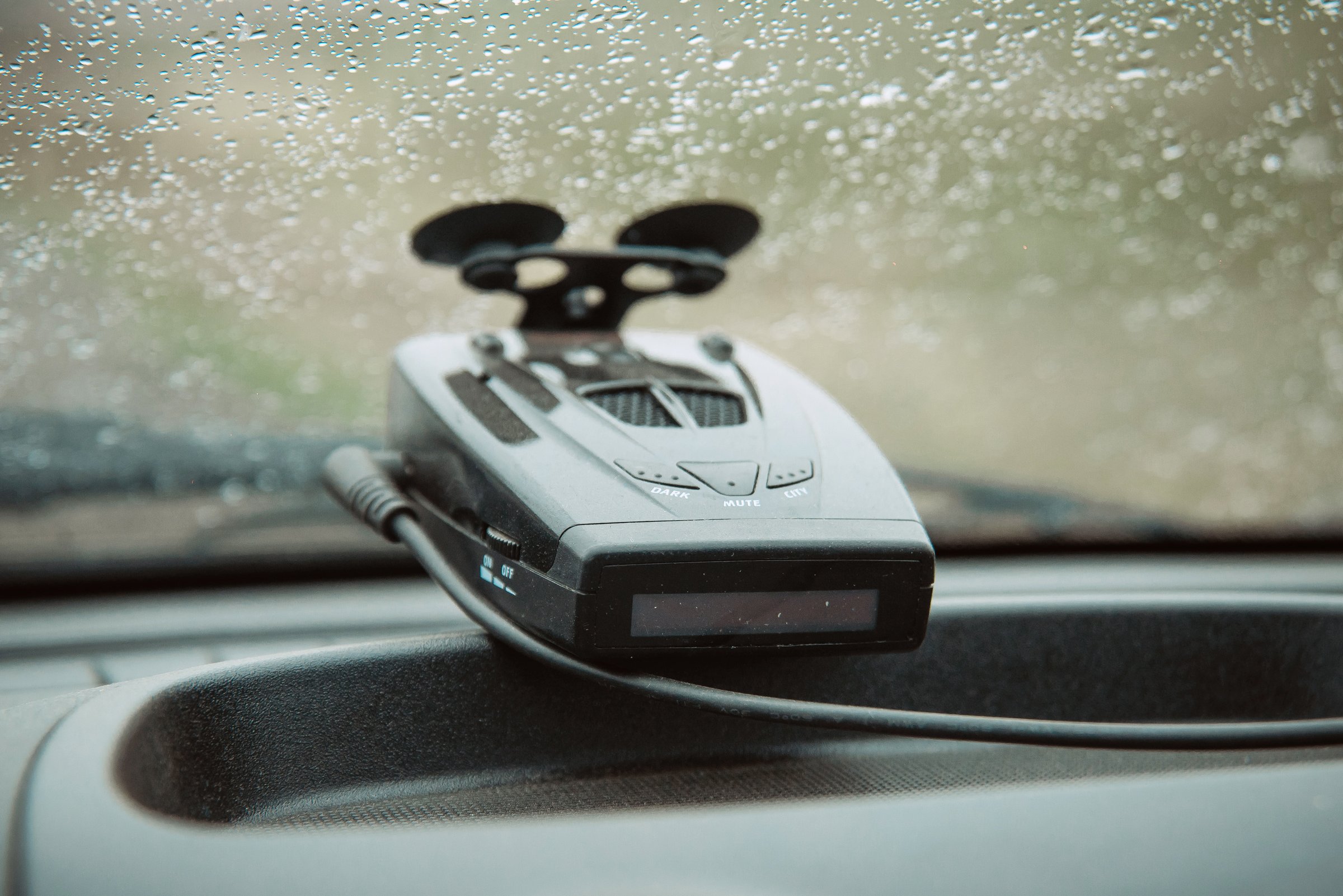 radar-revolutionary on the glass of the car, radar detector