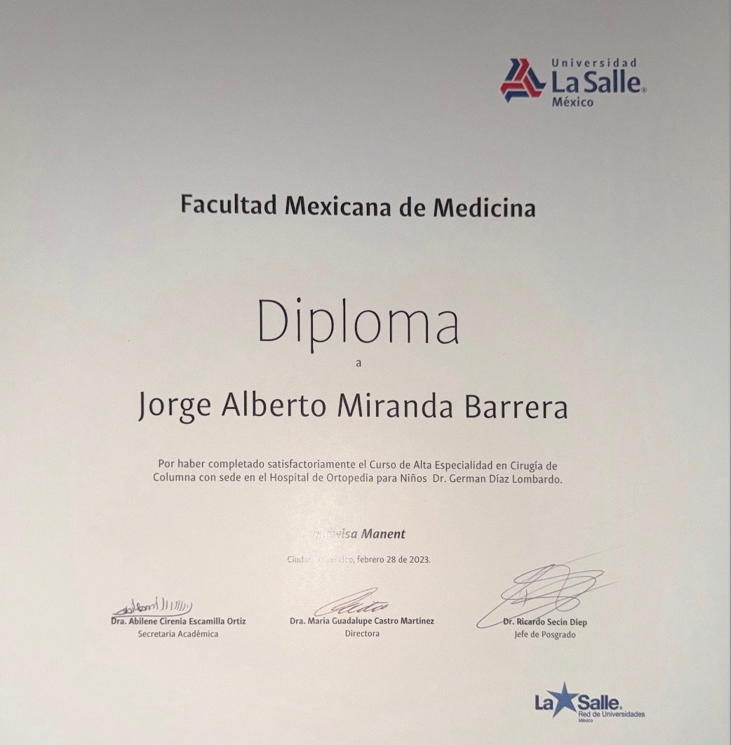 Certificado de Especialista en Neurocirugía