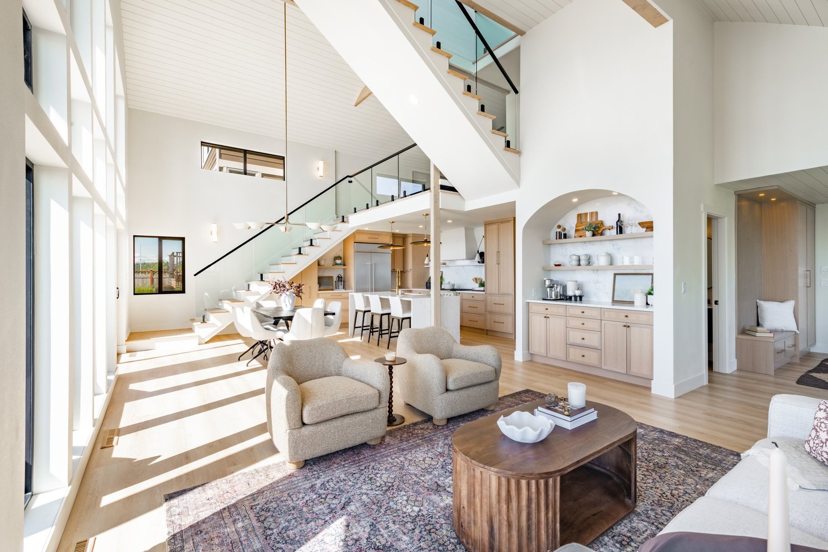 Area rug in an Atlanta home affected by humidity and indoor climate