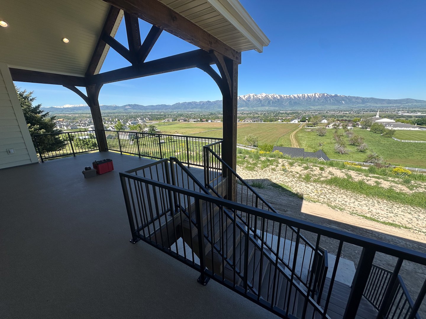 Balcony railing design
